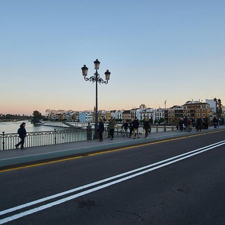 Arjona Riverside Central Deluxe By Valcambre Σεβίλλη Εξωτερικό φωτογραφία